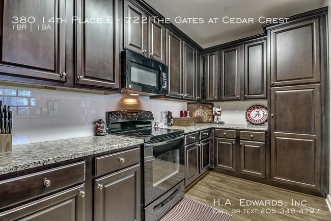 Photo - 380 14th Pl E