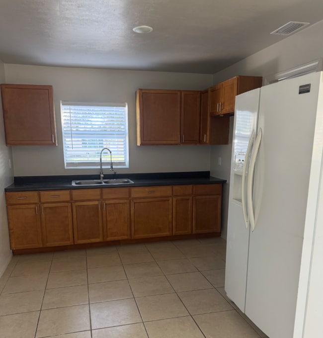 Photo - 8257 Beacon Blvd