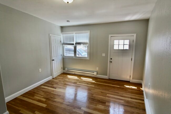 Photo - 1 Madison St Unidad 1