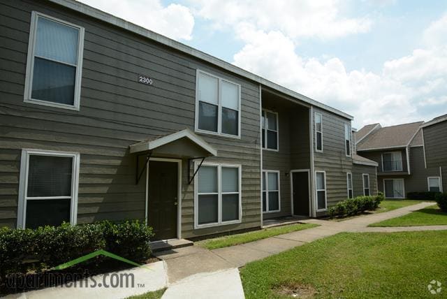 1117 Whitney Apartment Homes