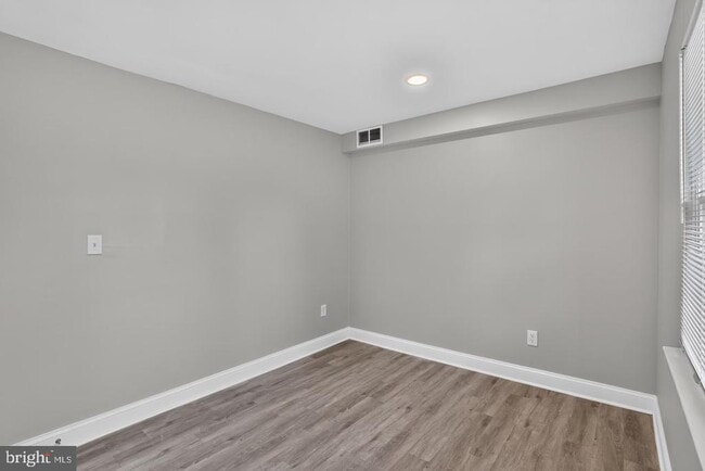 1807 Silver Ct