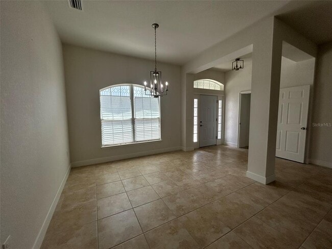 Photo - 1923 Villia St