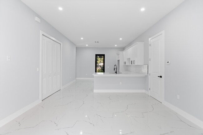 Photo - 3501 East 10th Street