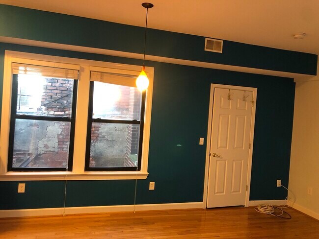 Photo - 1321 Fairmont St NW Unidad 404