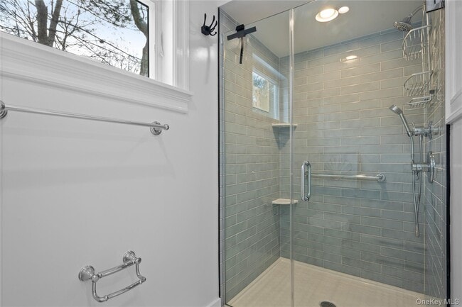 Photo - 74 Montauk Hwy