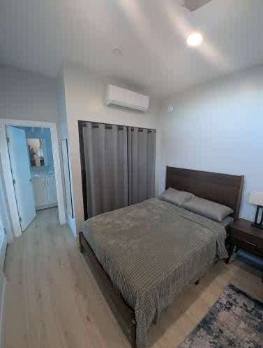 Photo - 1637 Grove Rd