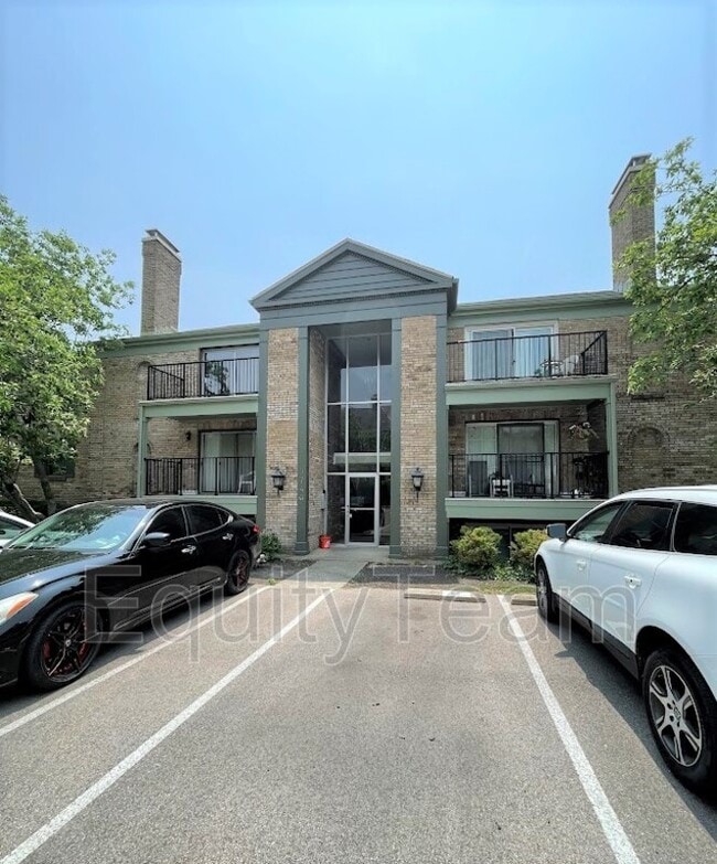 9740 Bunker Hill Ln Unit 47 Condo For Rent in Montgomery, OH