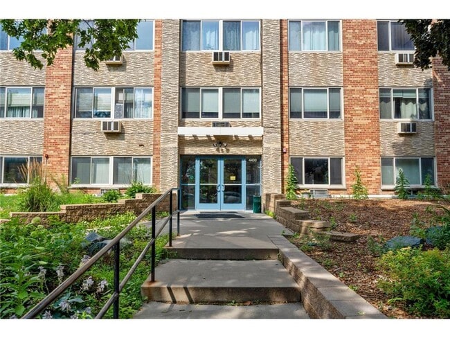 Building Photo - 4400 Upton Ave S Unit 405