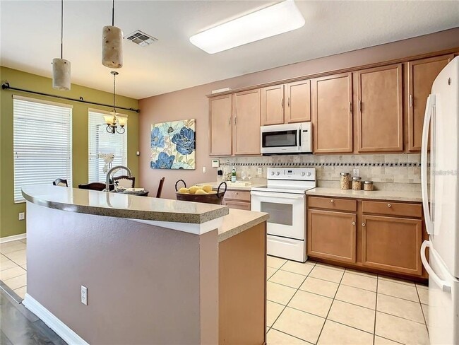 Photo - 1294 Plumgrass Cir