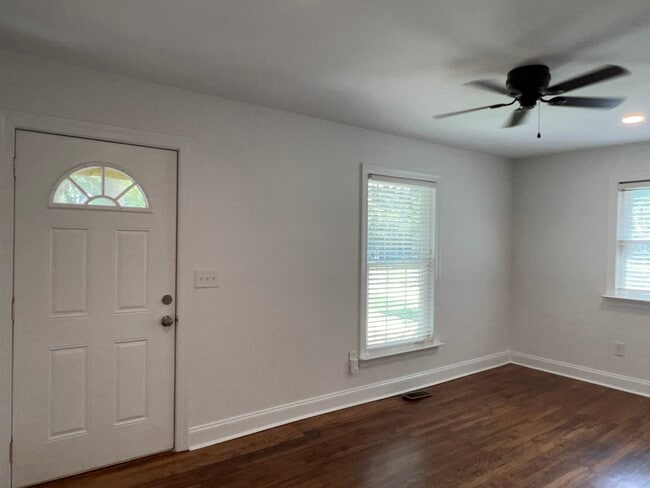 Photo - 1013 Allen St