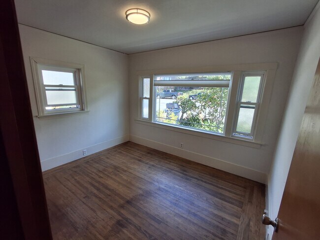 Photo - 1132 Sutter St