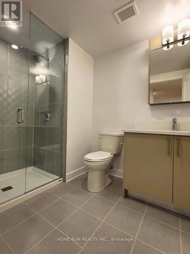 Photo - 180 George St Unité 1607