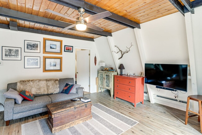 Photo - 420 N Pinecrest Dr Unit SI ID1603905P
