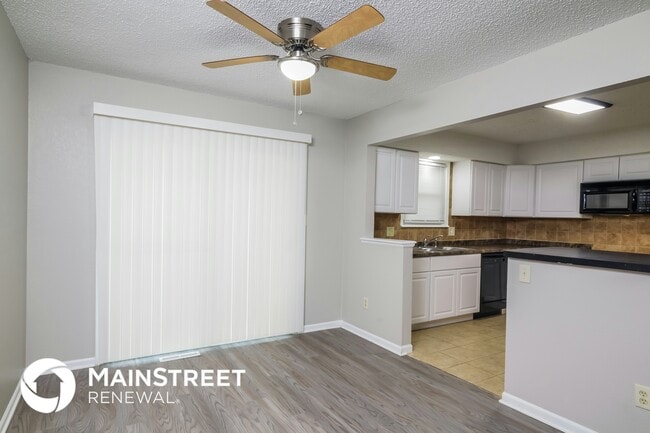 Photo - 11419 E 58th Terrace