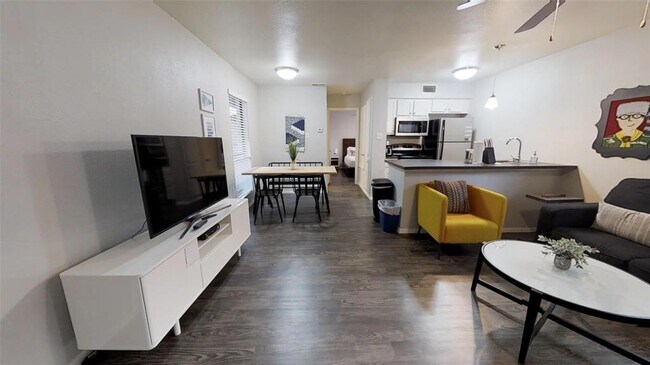 Photo - 1117 Hollow Creek Dr Unit 111