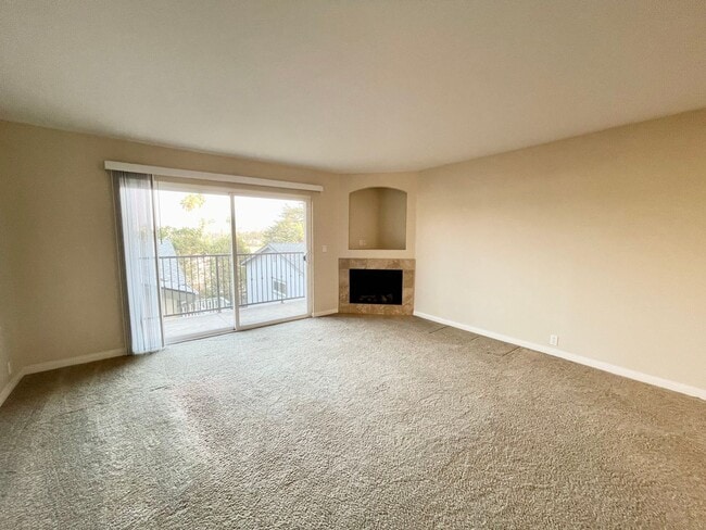 Photo - Beautiful 2BD/2BA Condo With Two Parking Spaces in PB Unidad 11