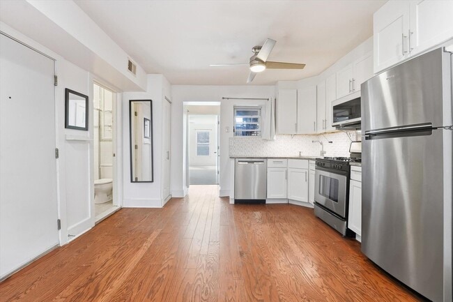 Photo - 281 4th St Unit 3