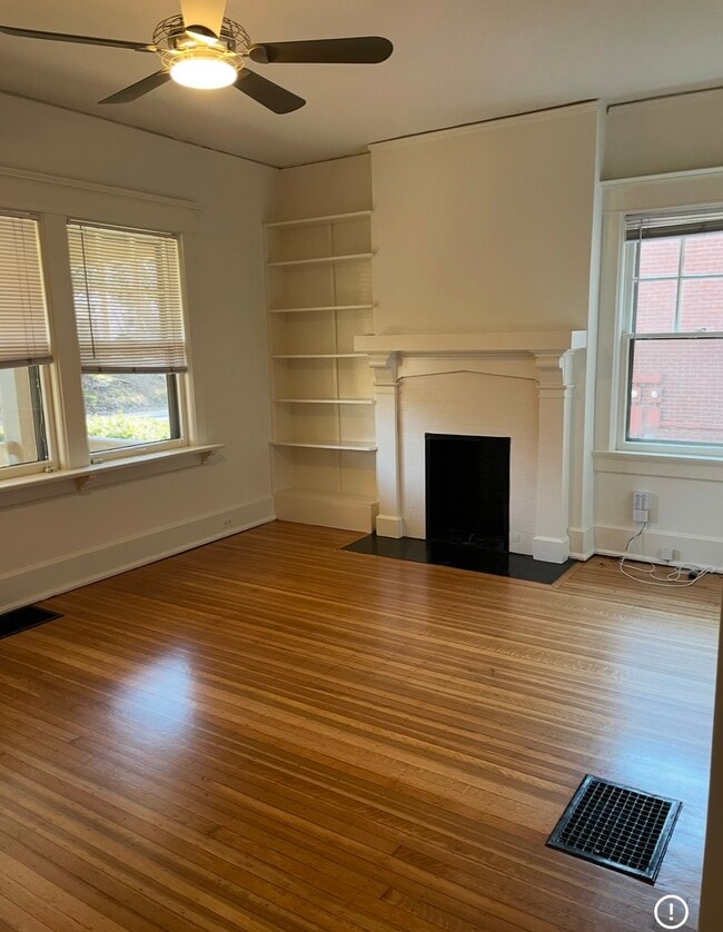Building Photo - 2167 Sherwood Ave Unit # 2 Rental
