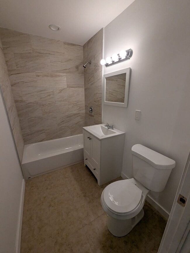 Photo - 6614 Rising Sun Ave Unidad 3rd Floor