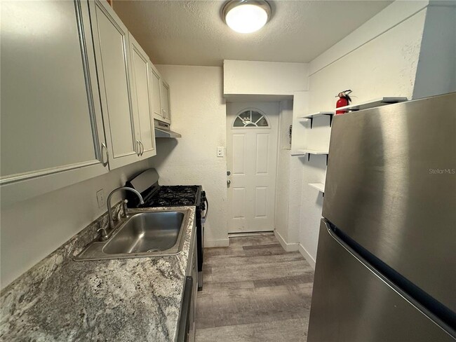 Photo - 324 NW 19th St