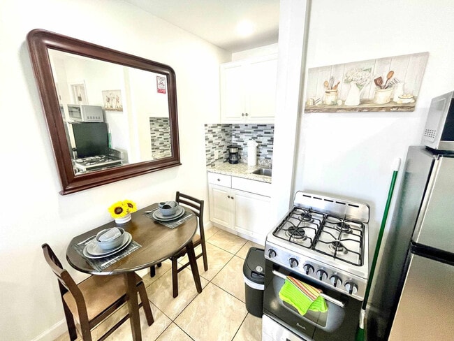 Photo - 338 Van Buren St Unidad SI FL1-ID1520224P