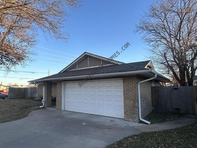 Photo - 11132 E 29th St