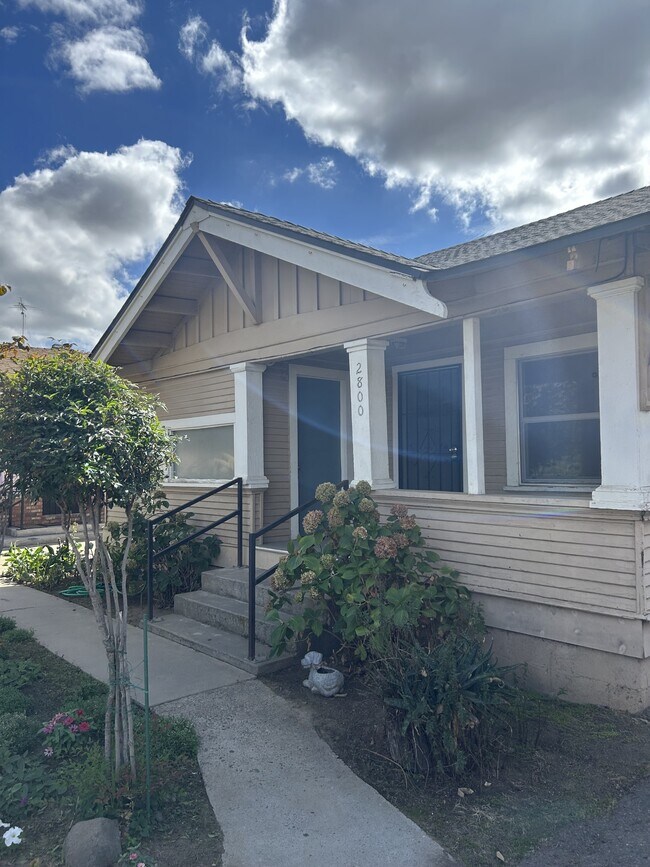 Photo - 2800 Ross Ave