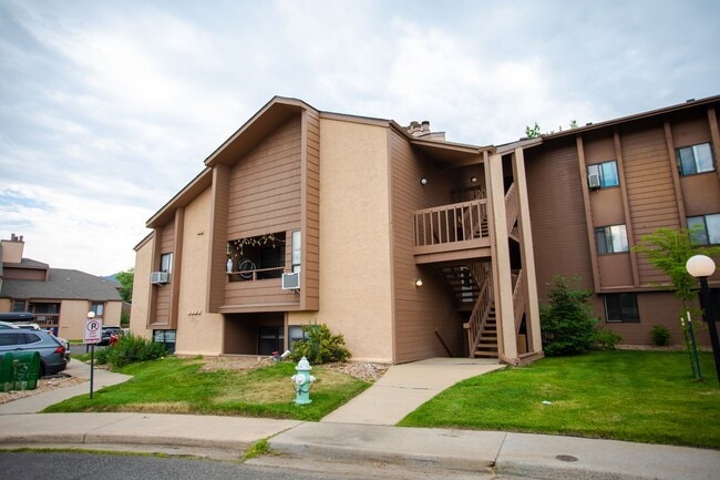Garden Level Condo in North Boulder - Garden Level Condo in North Boulder Unidad 101