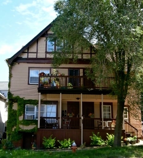 Building Photo - 1381 W 116th St