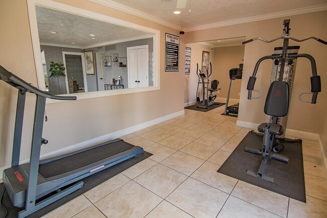 Photo - 15100 Golden Eagle Dr