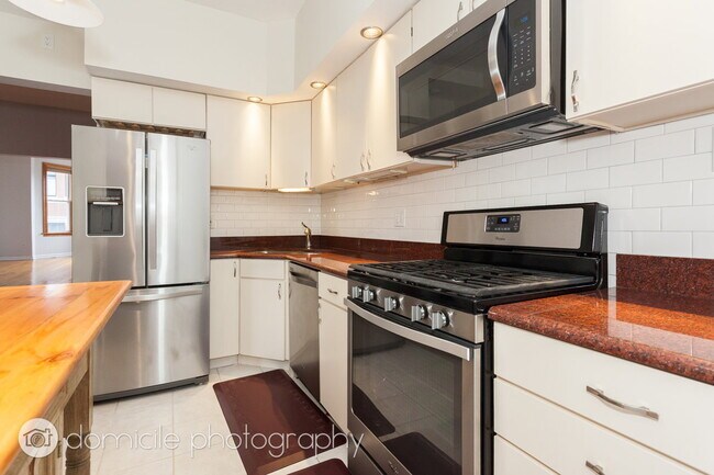 Photo - 2204 N Clybourn Ave Unit 3