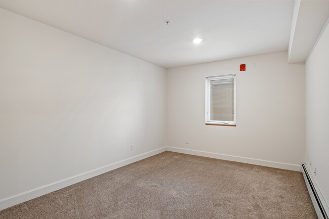 Coopers Landing Apartments