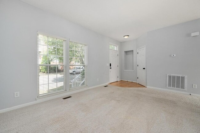 Photo - 7333 Althorp Way