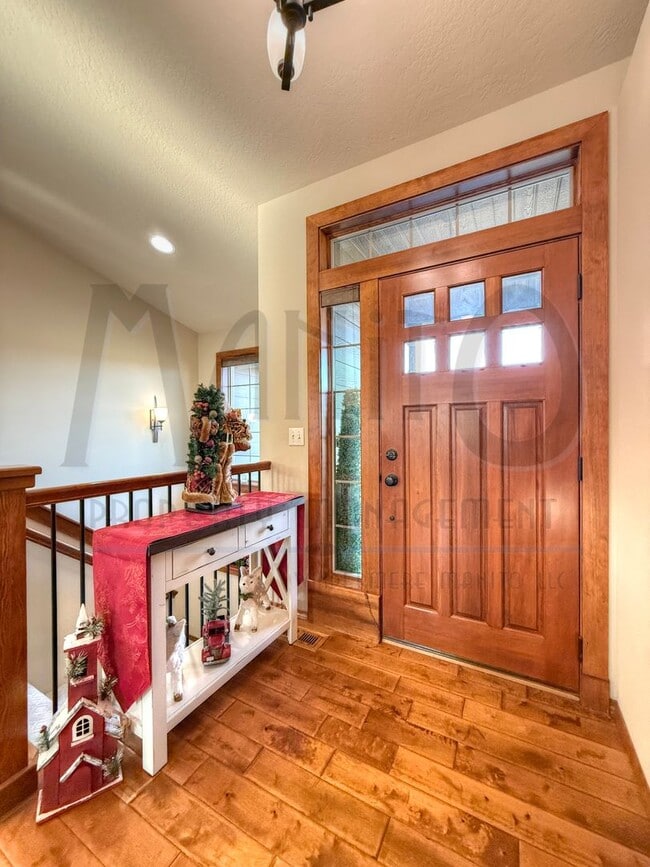 Photo - Stunning River Ridge Home With Spectacular Views