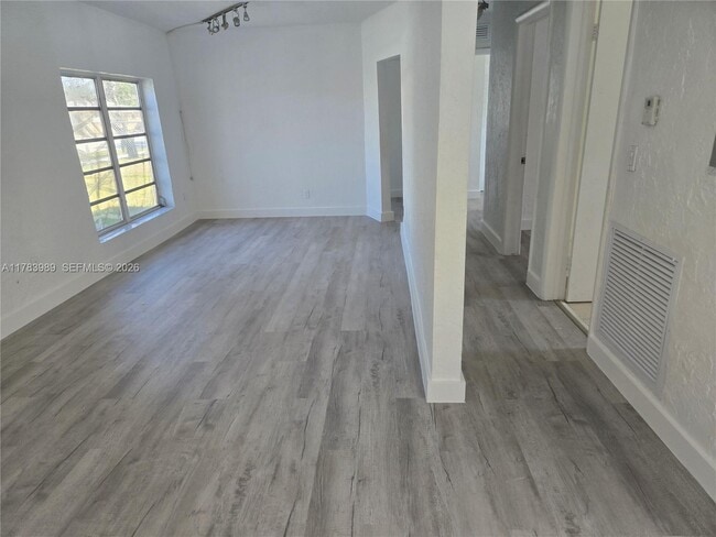 Photo - 3310 NW 214th St