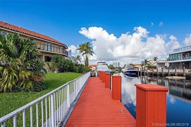 Photo - 16461 NE 34th Ave