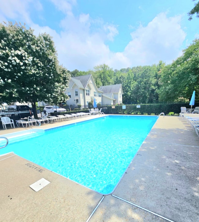 Photo - 2465 London Pointe Dr