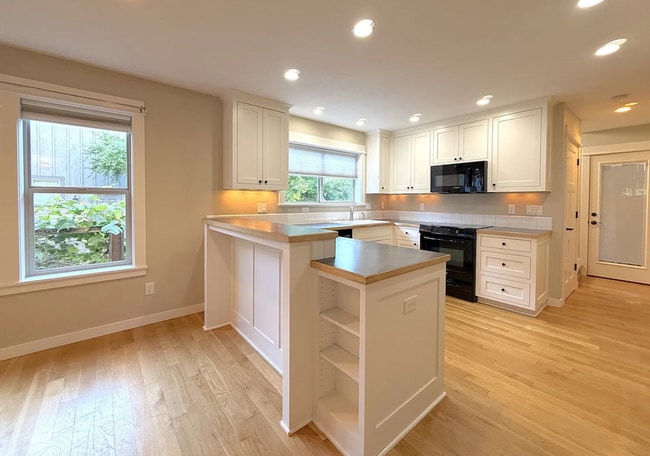 1145 W 28th Ave