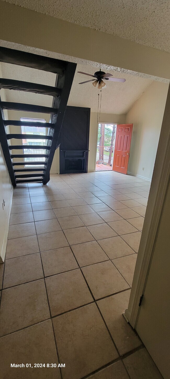 Photo - 7913 Bles Ave Unidad 3