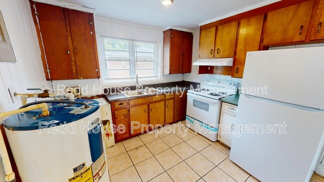 Photo - 618 N Rawls St