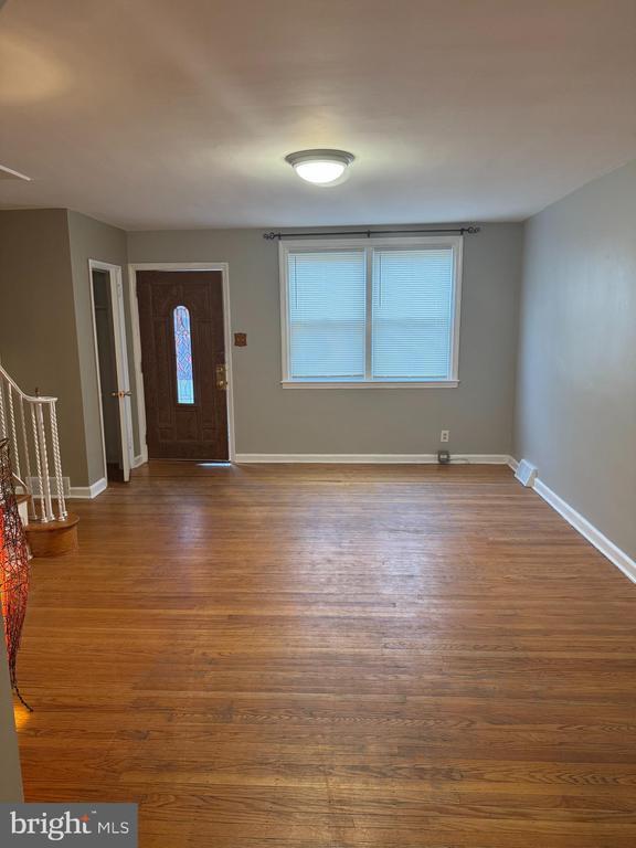 Photo - 5149 Arbor St