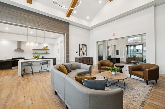 Photo - Vista at Silver Oaks