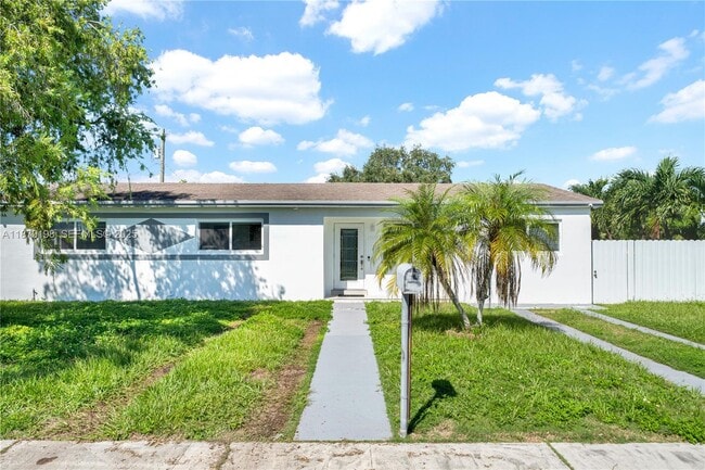 Building Photo - 29810 SW 153rd Ct