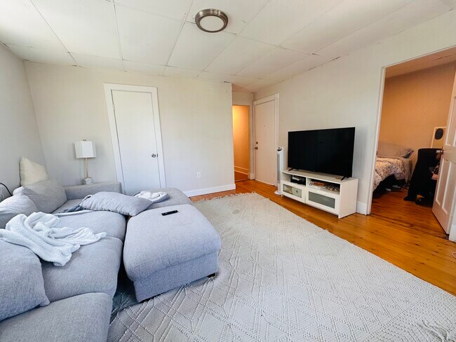 1572 Tremont St Unit 3