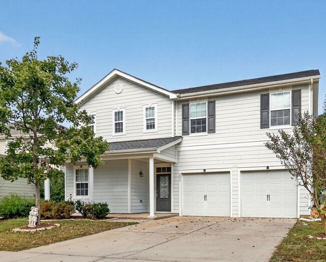 Photo - 241 Seymour Pl