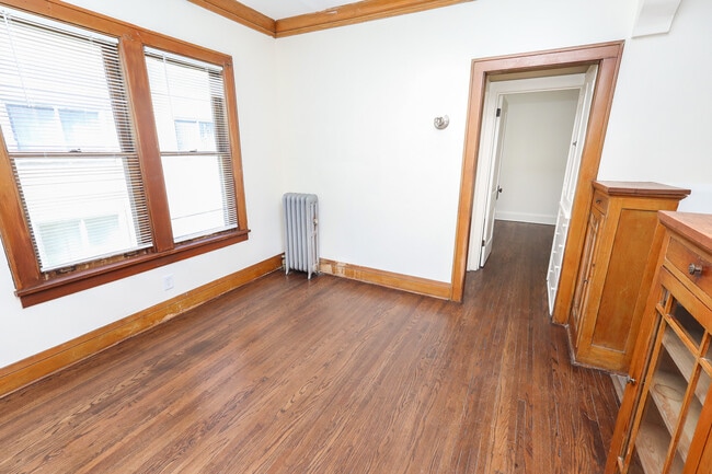 Pleasant Ave Apartments | 3521
