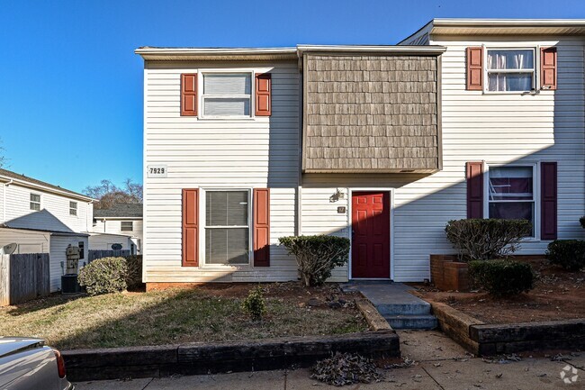 Building Photo - 7929 Shady Oak Trail Rental