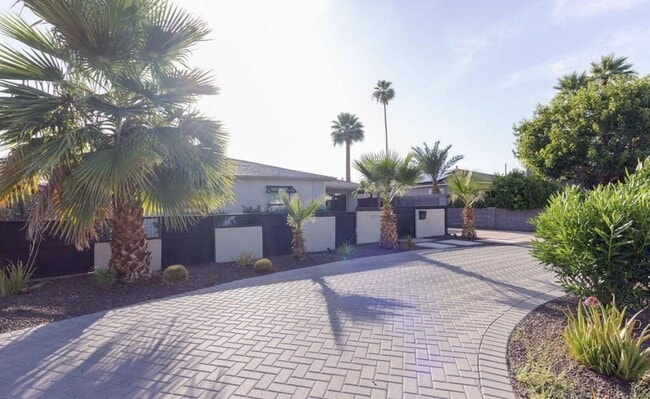 Photo - 4214 N 20th St