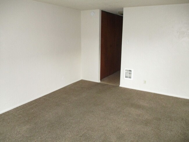 Photo - 57-3-2 Unit 528