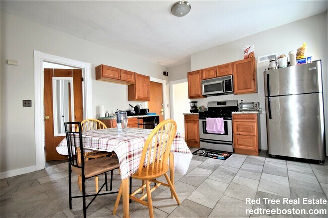 Photo - 201 Hillside St Unit 3